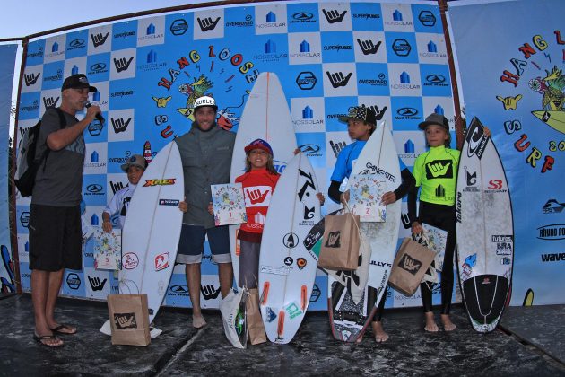 Pódio Petit, Hang Loose Surf Attack 2017, Maresias, São Sebastião (SP). Foto: Munir El Hage.