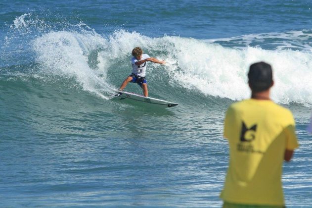 Daniel Templar Hang Loose Surf Attack, Maresias, São Sebastião. Foto: Munir El Hage.