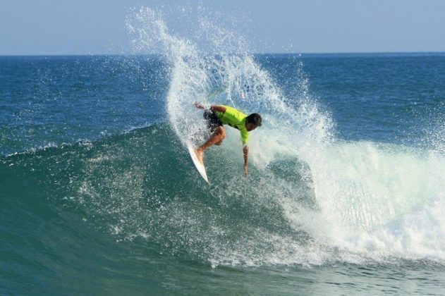 Diego Aguiar Hang Loose Surf Attack, Maresias, São Sebastião. Foto: Munir El Hage.