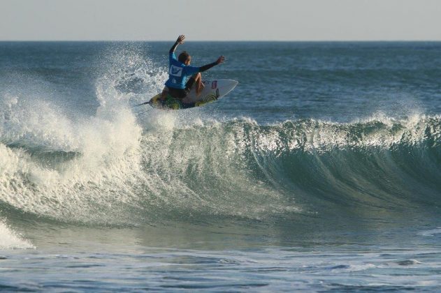 Kauã Hanson Hang Loose Surf Attack, Maresias, São Sebastião. Foto: Munir El Hage.