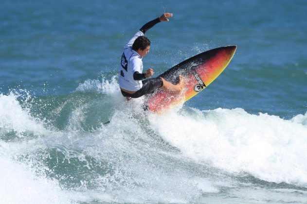 Kaue Germano Hang Loose Surf Attack, Maresias, São Sebastião. Foto: Munir El Hage.