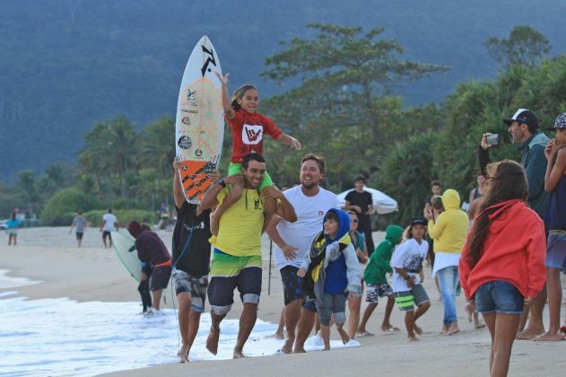 Murillo Coura Hang Loose Surf Attack, Maresias, São Sebastião. Foto: Munir El Hage.