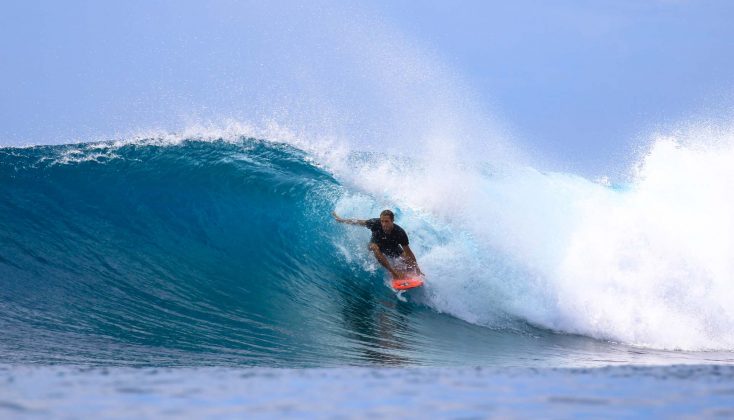 Jean da Silva, Lances Right, Mentawai. Foto: Kinza | Chama Filmes.