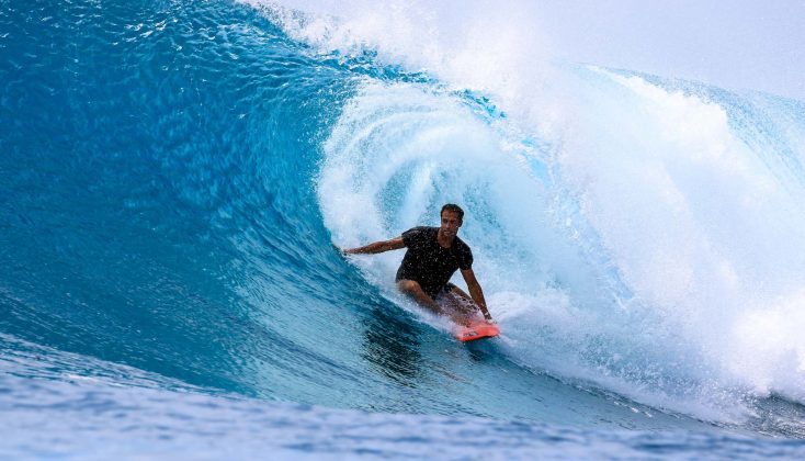 Jean da Silva, Lances Right, Mentawai. Foto: Kinza | Chama Filmes.