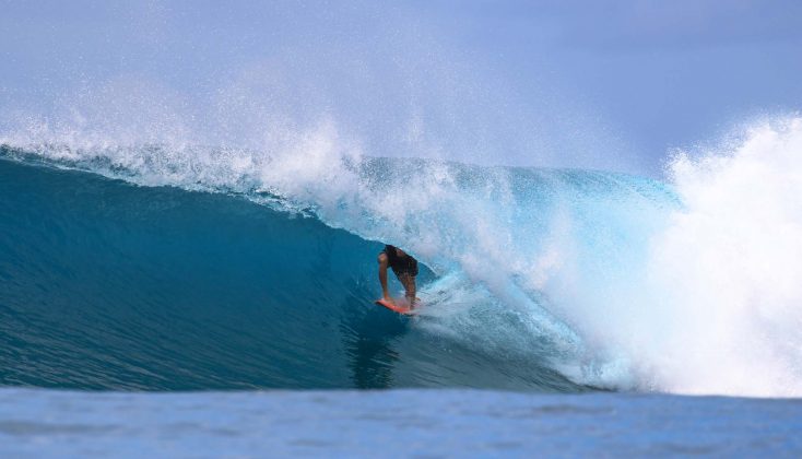 Jean da Silva, Lances Right, Mentawai. Foto: Kinza | Chama Filmes.