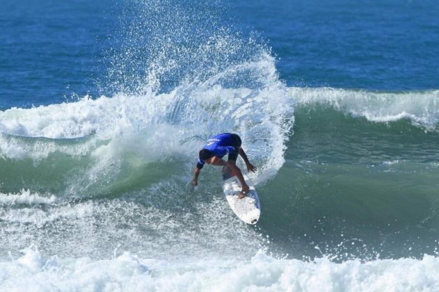 Lucas Santos segunda etapa do Maresia Paulista de Surf Profissional, Praia Grande, Ubatuba. Foto: Munir El Hage.