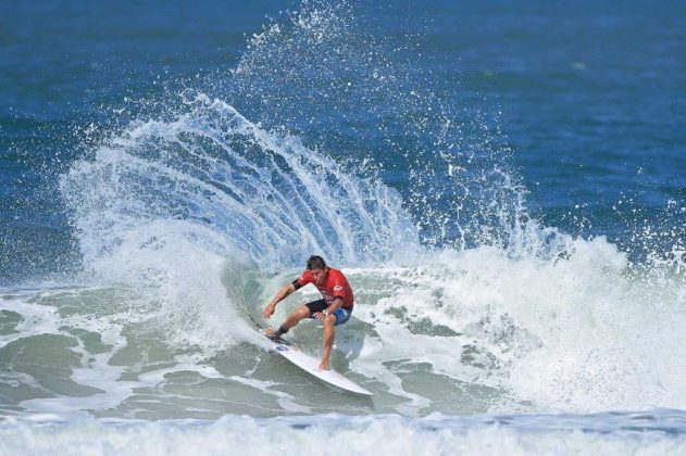 Peterson Crisanto segunda etapa do Maresia Paulista de Surf Profissional, Praia Grande, Ubatuba. Foto: Munir El Hage.