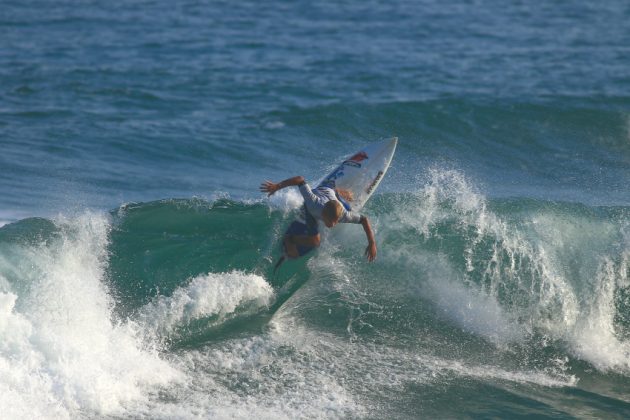 Caio Costa, Maresias, São Sebastião (SP). Foto: Aleko Stergiou.