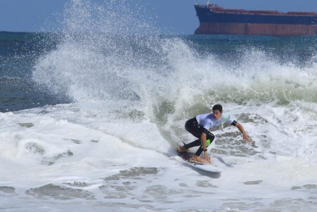 Gabriel André, Rip Curl Guarujá Open 2017, Praia do Guaiúba. Foto: Silvia Winik.