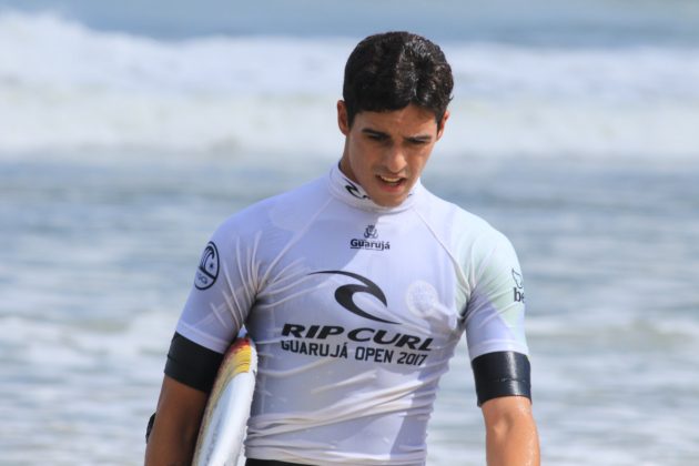 Gabriel André, Rip Curl Guarujá Open 2017, Praia do Guaiúba. Foto: Silvia Winik.