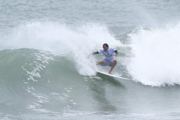 Gilmar Silva, Rip Curl Guarujá Open 2017, Praia do Guaiúba. Foto: Silvia Winik.