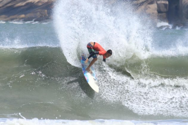 Guilherme Silva, Rip Curl Guarujá Open 2017, Praia do Guaiúba. Foto: Silvia Winik.