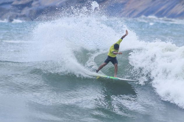 Gustavo Ribeiro, Rip Curl Guarujá Open 2017, Praia do Guaiúba. Foto: Silvia Winik.