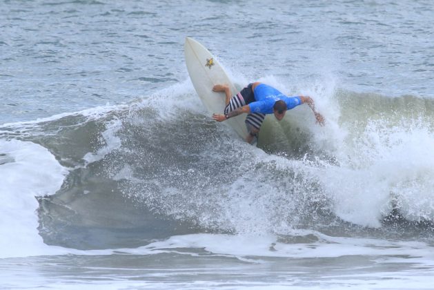 Nathan Brandi, Rip Curl Guarujá Open 2017, Praia do Guaiúba. Foto: Silvia Winik.