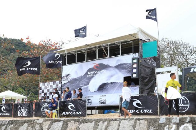 Palanque, Rip Curl Guarujá Open 2017, Praia do Guaiúba. Foto: Silvia Winik.