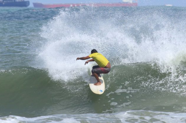 Ricardo Silva, Rip Curl Guarujá Open 2017, Praia do Guaiúba. Foto: Silvia Winik.