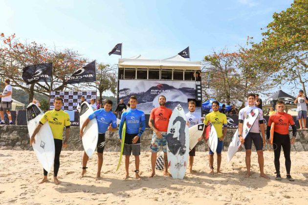 Expression Session, Rip Curl Guarujá Open 2017, Praia do Guaiúba. Foto: Silvia Winik.