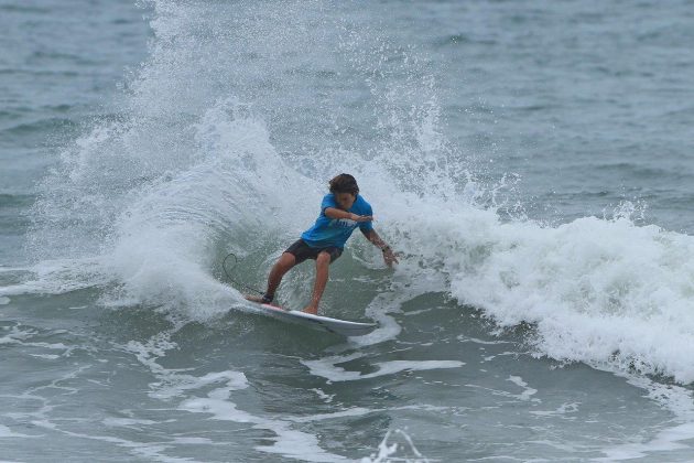 Daniel Adisaka, Hang Loose Surf Attack 2017, Praia Grande, Ubatuba (SP). Foto: Munir El Hage.