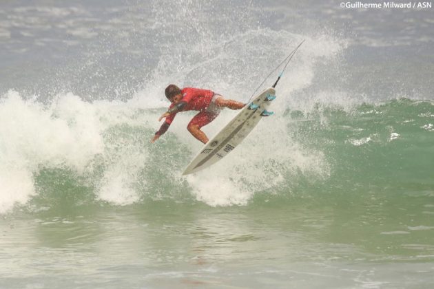 Ayrton Dylan, Circuito ASN 2017, Pampo, Niterói (RJ). Foto: Guilherme Milward.