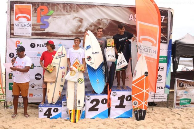 Pódio Júnior, Circuito ASN 2017, Pampo, Niterói (RJ). Foto: Guilherme Milward.