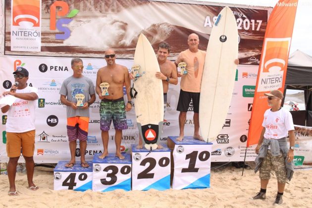 Pódio Legends, Circuito ASN 2017, Pampo, Niterói (RJ). Foto: Guilherme Milward.