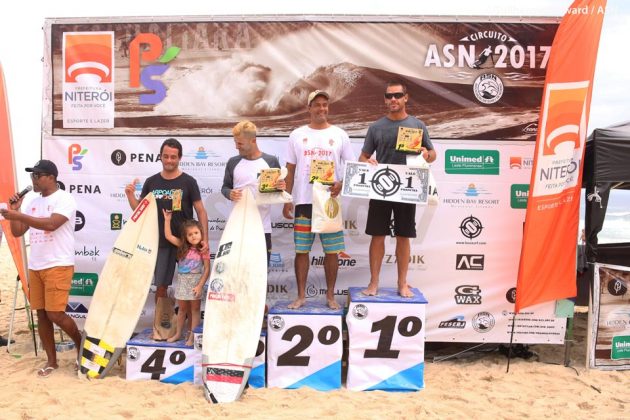 Pódio Grand Master, Circuito ASN 2017, Pampo, Niterói (RJ). Foto: Guilherme Milward.