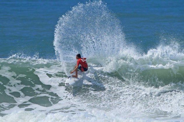 Eduardo Motta, Nossolar Hang Loose Surf Attack 2017, Praia Grande, Ubatuba (SP). Foto: Munir El Hage.