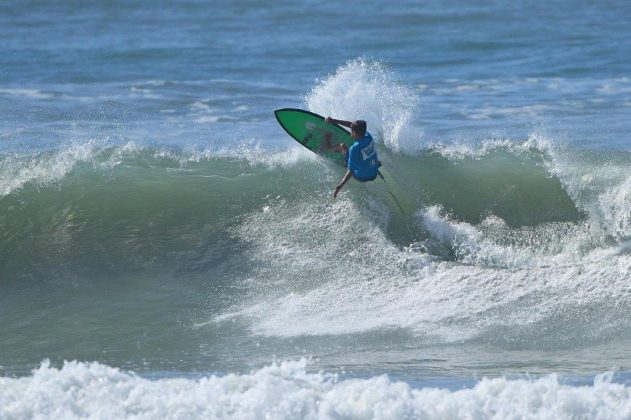 Gabriel Dias, Nossolar Hang Loose Surf Attack 2017, Praia Grande, Ubatuba (SP). Foto: Munir El Hage.