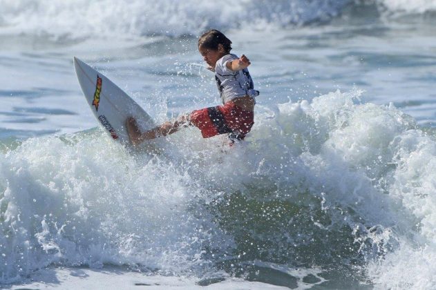 Pedro Henrique, Nossolar Hang Loose Surf Attack 2017, Praia Grande, Ubatuba (SP). Foto: Munir El Hage.