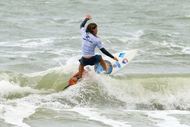 Samuel Alves, Rip Curl Guarujá Open 2017, praia das Astúrias. Foto: Silvia Winik.