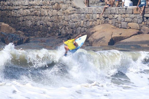 Cauê Santiago, Rip Curl Guarujá Open 2017, praia das Astúrias. Foto: Silvia Winik.