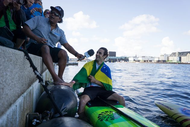 Arthur Santacreu, ISA SUP . Foto: ISA / Sean Evans .