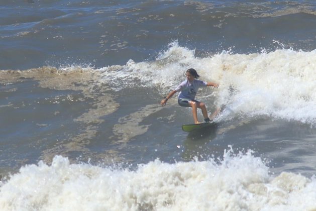 Davi Reina, Rip Curl Guarujá Open 2017, praia das Astúrias (SP). Foto: Silvia Winik.