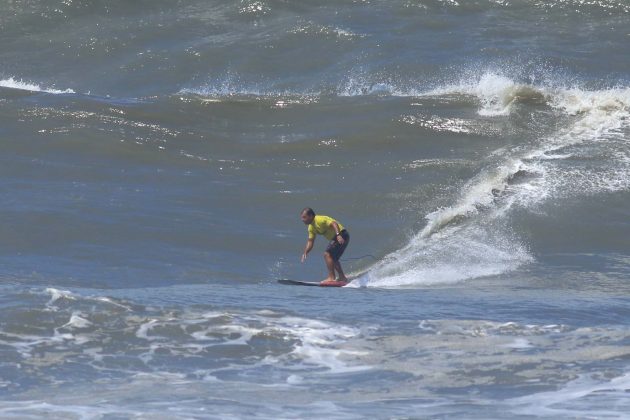 Amaro Matos, Rip Curl Guarujá Open 2017, praia das Astúrias (SP). Foto: Silvia Winik.