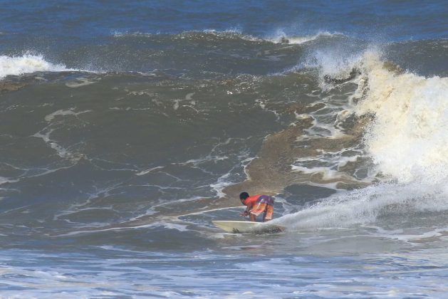 Kias de Souza, Rip Curl Guarujá Open 2017, praia das Astúrias (SP). Foto: Silvia Winik.