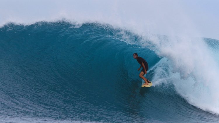 Mentawai, Indonésia. Foto: Jordan Heuer.