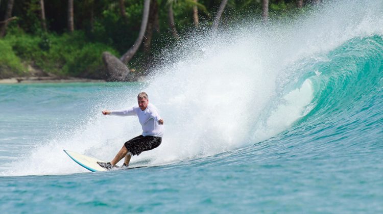 Mentawai, Indonésia. Foto: Jordan Heuer.