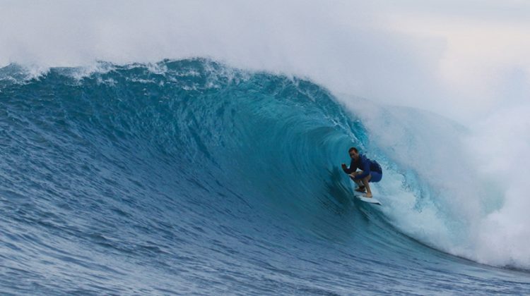 Mentawai, Indonésia. Foto: Jordan Heuer.