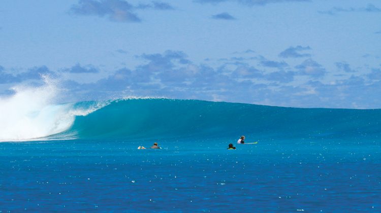 Mentawai, Indonésia. Foto: Jordan Heuer.