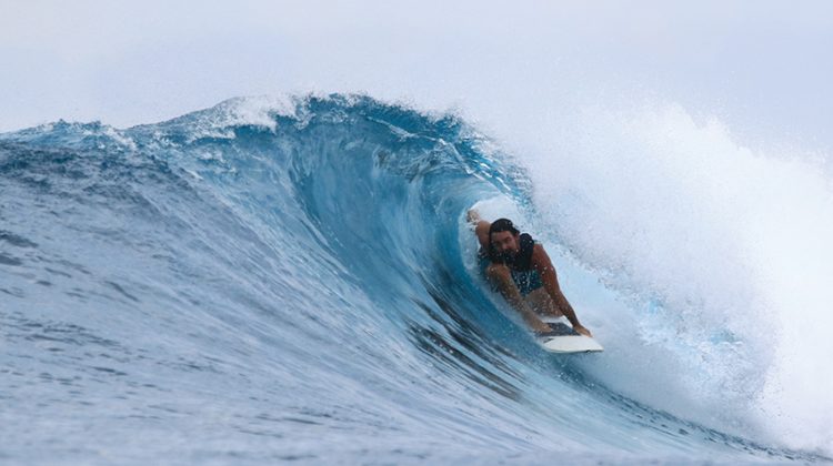 Mentawai, Indonésia. Foto: Jordan Heuer.