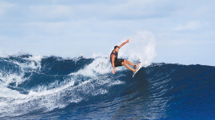 Mentawai, Indonésia. Foto: Jordan Heuer.