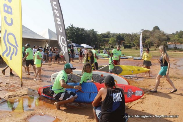 Super SUP - Avaré Water Festival 2017. Foto: Luciano Meneghello.