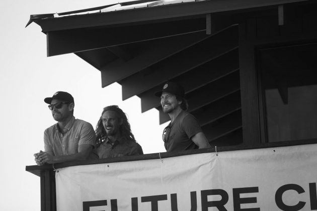 Taylor Knox, Rob Machado e Eddie Vedder, Future Classic 2017, Surf Ranch, Califórnia (EUA). Foto: WSL / Steve Sherman.