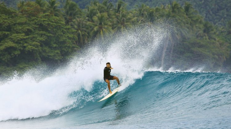 Felipe Serra, Beng Beng, Mentawai, Indonésia. Foto: Arquivo pessoal.