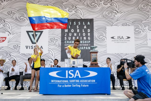 Cerimônia de abertura do Vissla ISA World Junior 2017, Okuragahama Beach, Hyuga, Japão. Foto: ISA / Reed.