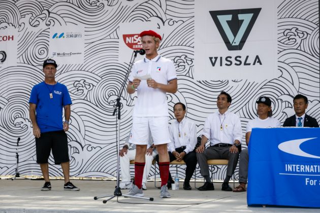 Cerimônia de abertura do Vissla ISA World Junior 2017, Okuragahama Beach, Hyuga, Japão. Foto: ISA / Reed.