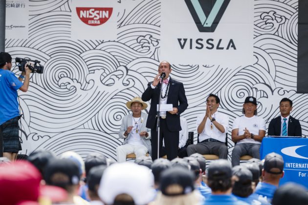 Cerimônia de abertura do Vissla ISA World Junior 2017, Okuragahama Beach, Hyuga, Japão. Foto: ISA / Reed.