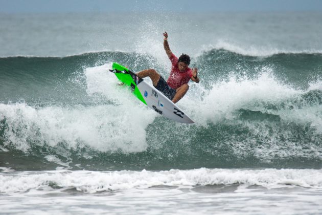 Eduardo Motta, Vissla ISA World Junior 2017, Okuragahama Beach, Hyuga, Japão. Foto: ISA / Sean Evans .