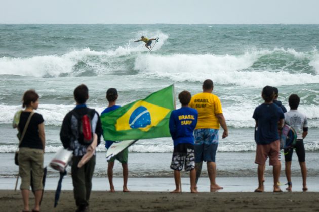 Mateus Sena, VISSLA ISA World Junior 2017, Hyuga, Japão. Foto: ISA / Sean Evans .