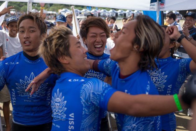 Equipe japonesa, Vissla ISA World Junior 2017, Hyuga, Japão. Foto: ISA / Sean Evans .